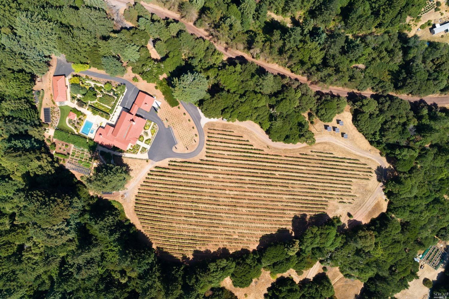 Drone shot of 77000 Nash Mill Rd Philo